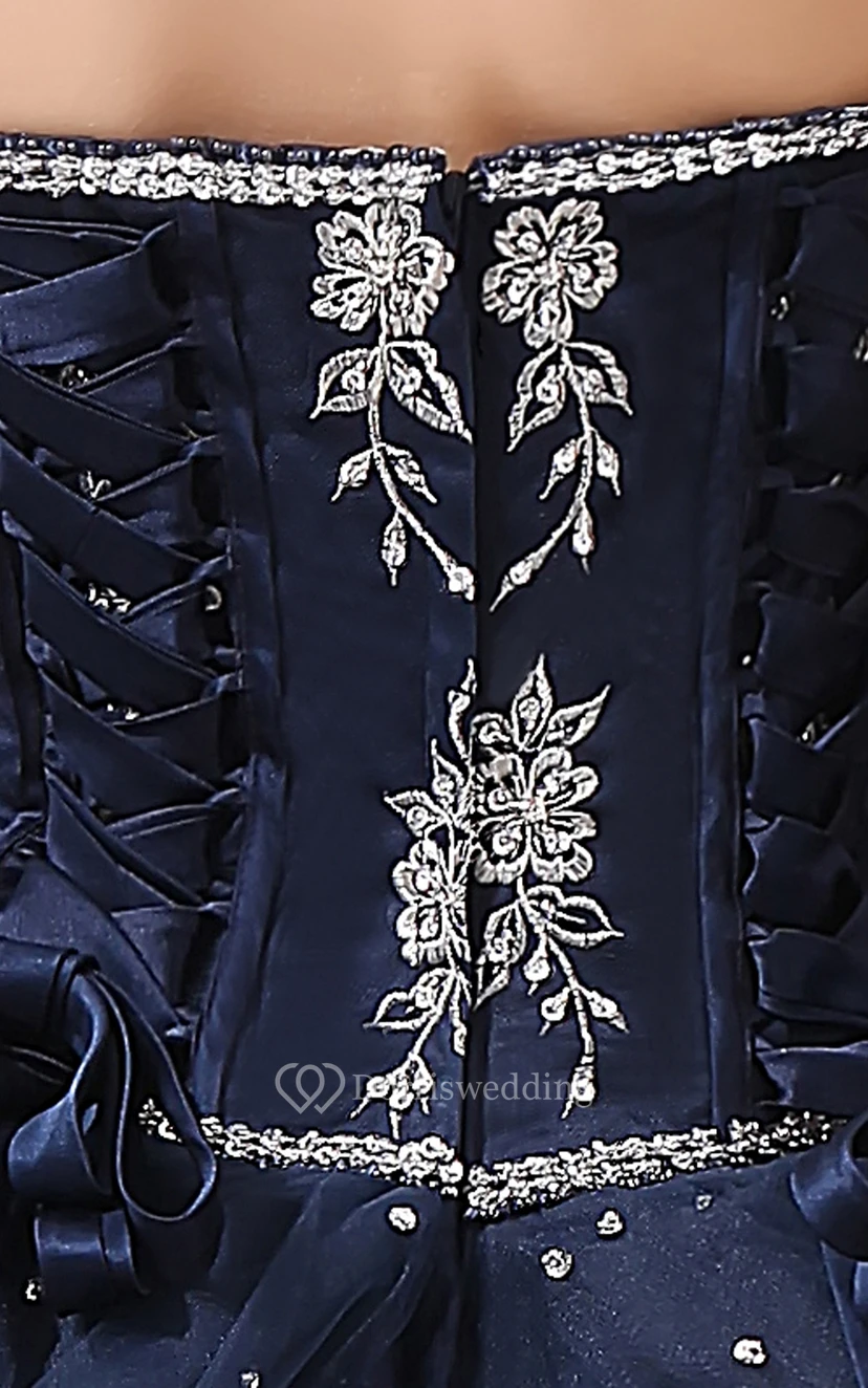 Exquisito vestido de gala de corte A con superposición de tul y apliques de encaje. view 4