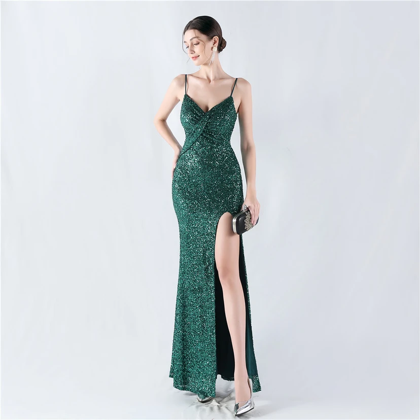 Robe de soirée sexy à sequins et fente haute, avec bretelles et encoche cryptée view 32