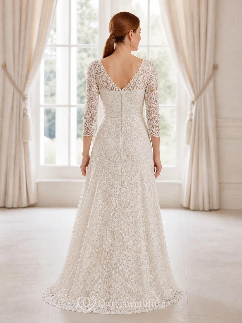 Robe de mère de la mariée, coupe trapèze, manches trois-quarts, en dentelle, longueur au sol, col bateau, style modeste et ensoleillée, idéale pour les mariées plus âgées. view 2
