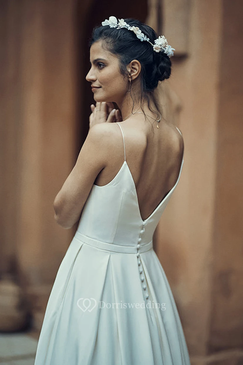Vestido de novia sexy de gasa con tirantes finos, cremallera y escote en V profundo en la espalda, con bolsillo. view 2