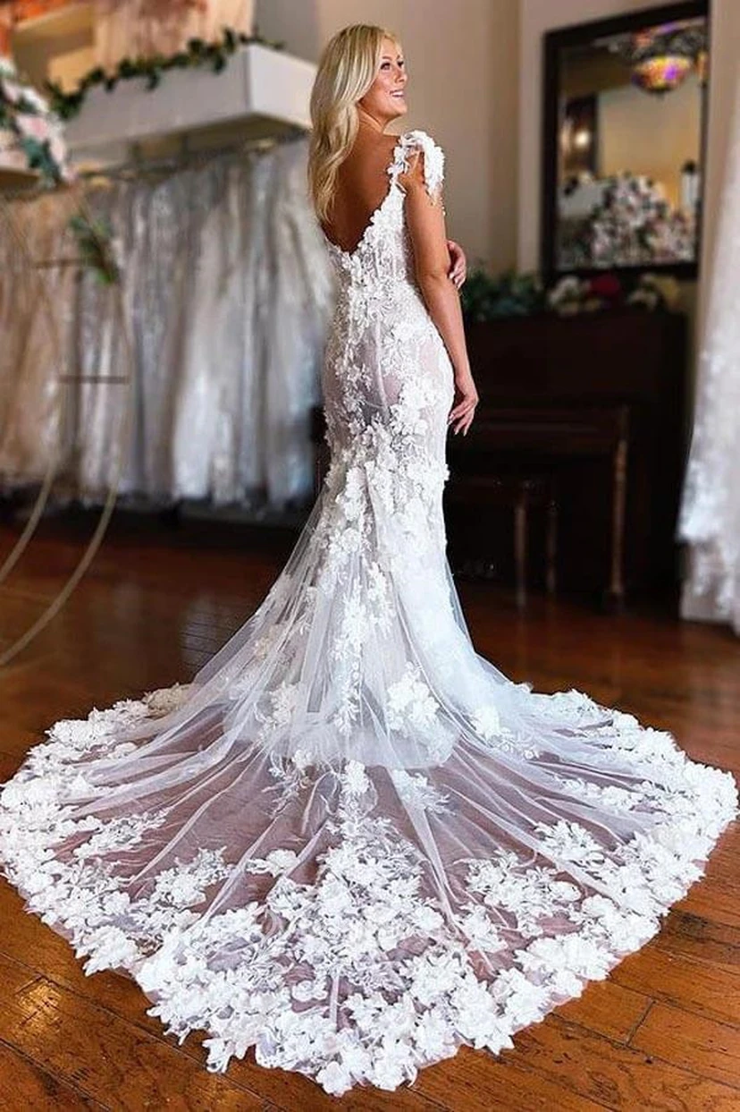 Brautkleid aus Spitze mit schulterfreiem, herzförmigem Ausschnitt und Schlitz vorne sowie Illusion-Effekt view 2