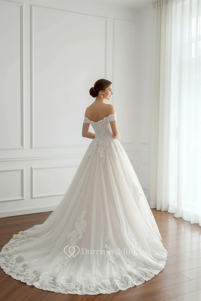Romantisches schulterfreies Ballkleid aus Spitze – Prinzessinnen-Hochzeitskleid aus Tüll mit Herzausschnitt view 2