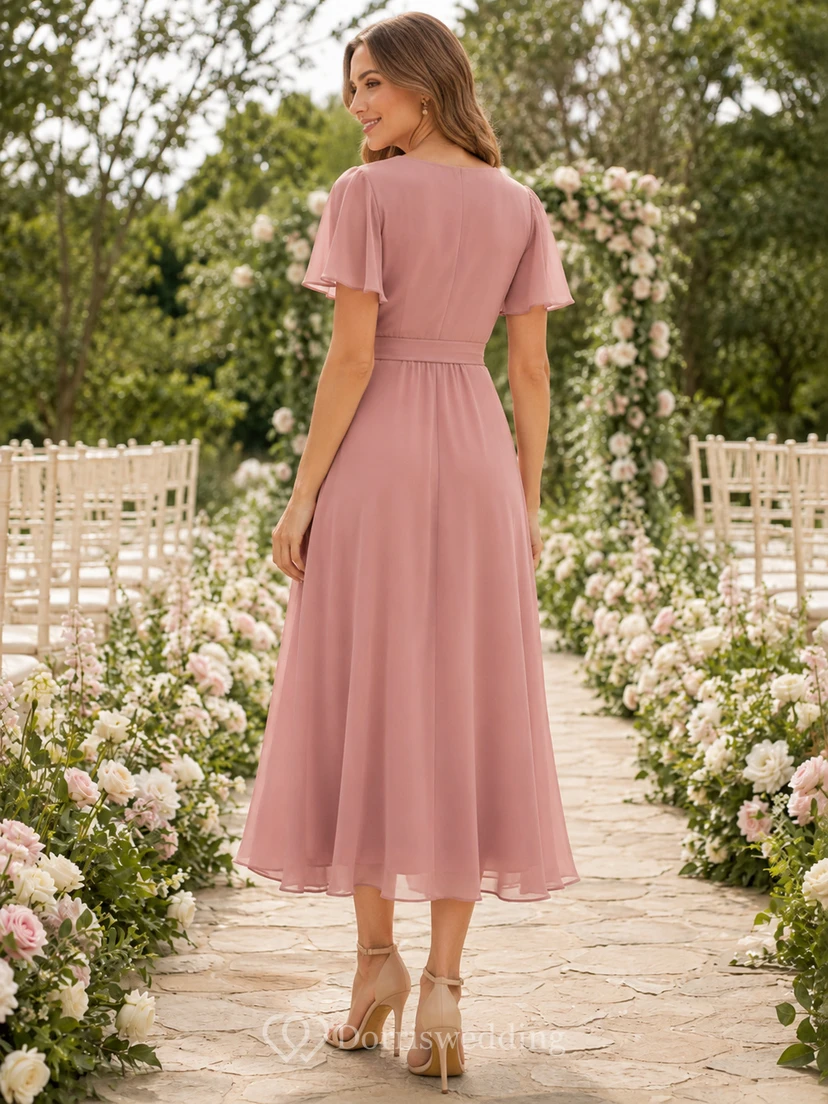 Vestido midi cruzado de gasa con escote en V y mangas con volantes en color rosa empolvado view 2