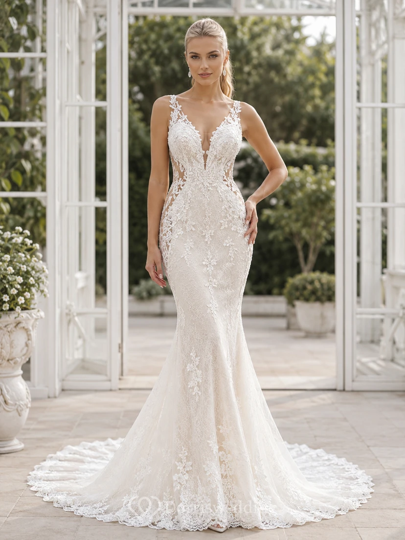 Elegante vestido de novia de sirena con cuello alto, sin mangas, encaje ilusión y cola de capilla.