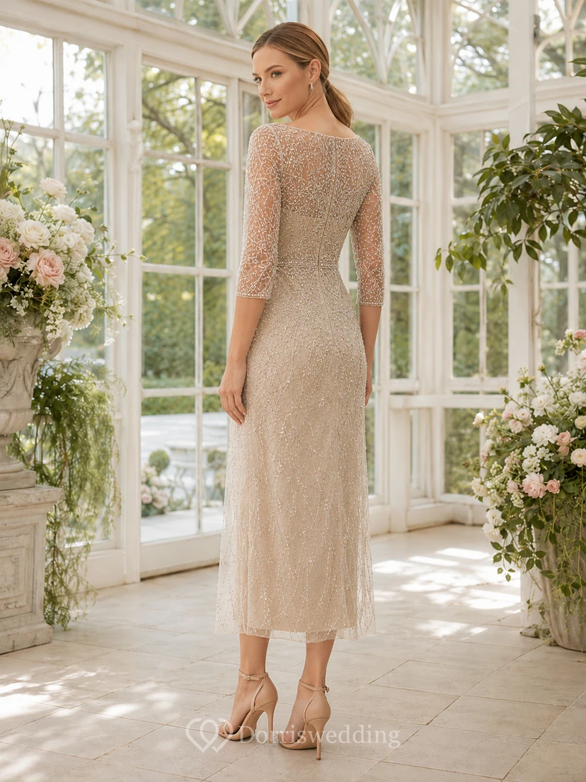 Robe fourreau champagne à manches trois-quarts et perles, style bateau. view 2