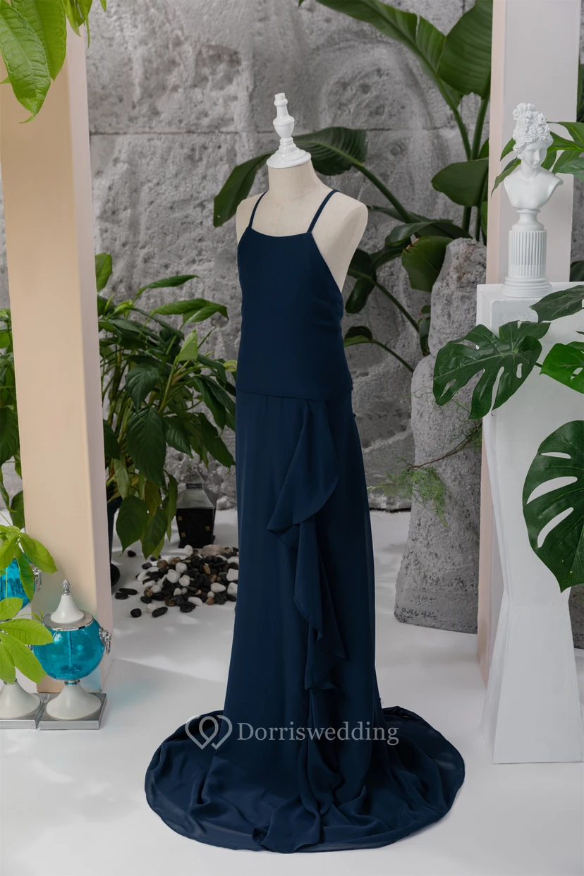 Einfaches, dunkelblaues Chiffon-Blumenmädchenkleid mit Spaghettiträgern und seitlicher Drapierung view 6