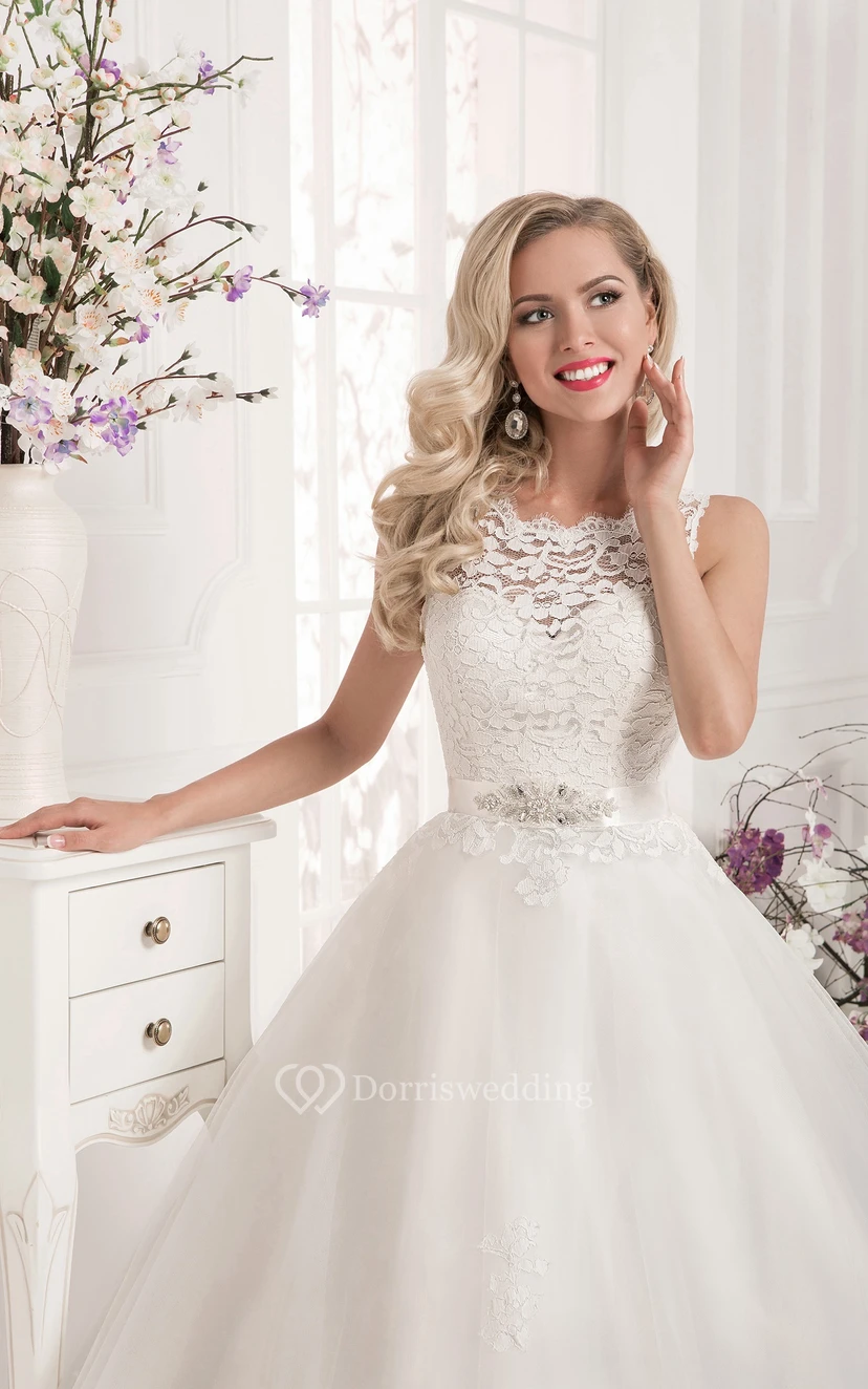 Long Sleeveless Lace Top Applique Lace-up Dress view 2