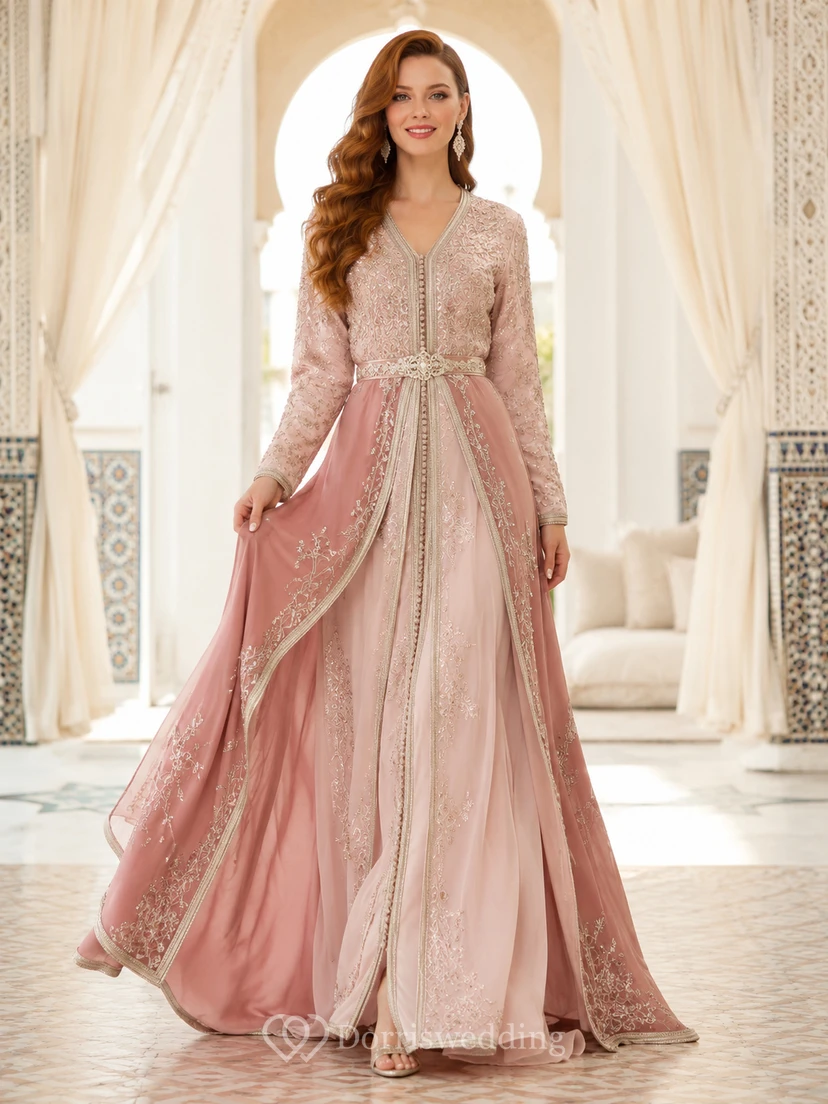 Robe de mariée marocaine de luxe Takchita, coupe trapèze, manches longues, broderie argentée