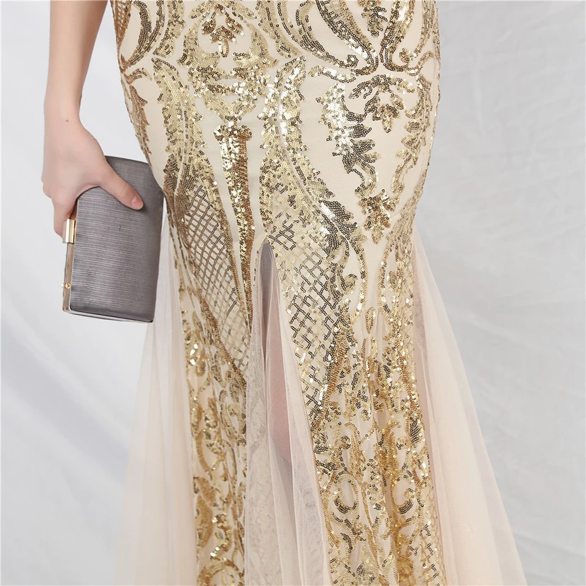 Robe longue haut de gamme en maille à sequins et plumes d'autruche. view 18