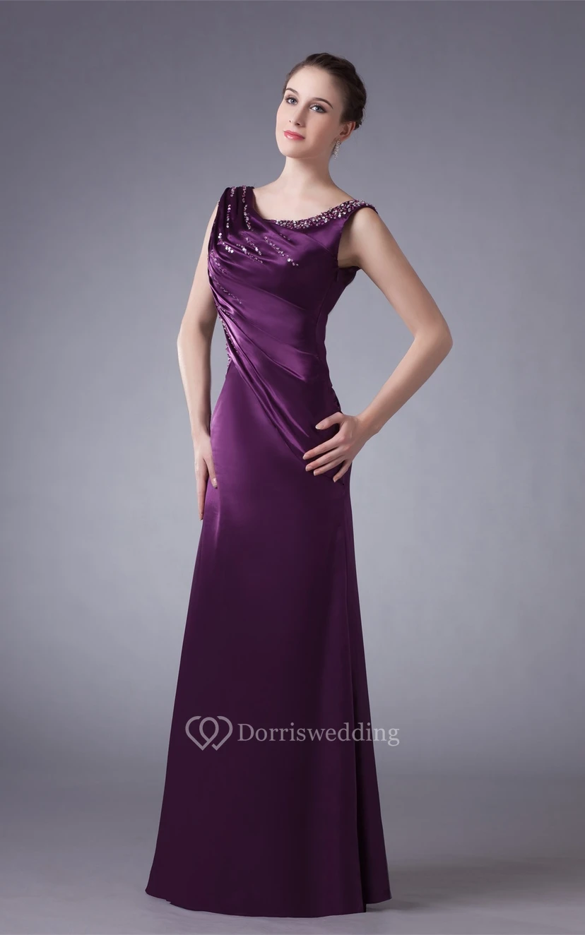 Robe longue sans manches en satin avec effet stress view 2