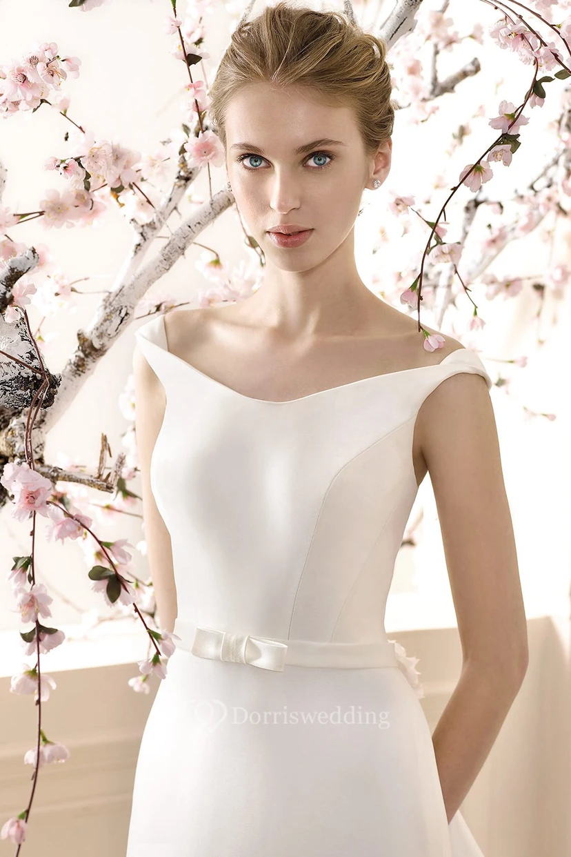 Sheath V-Neck Floral Maxi Satin Wedding Dress view 3