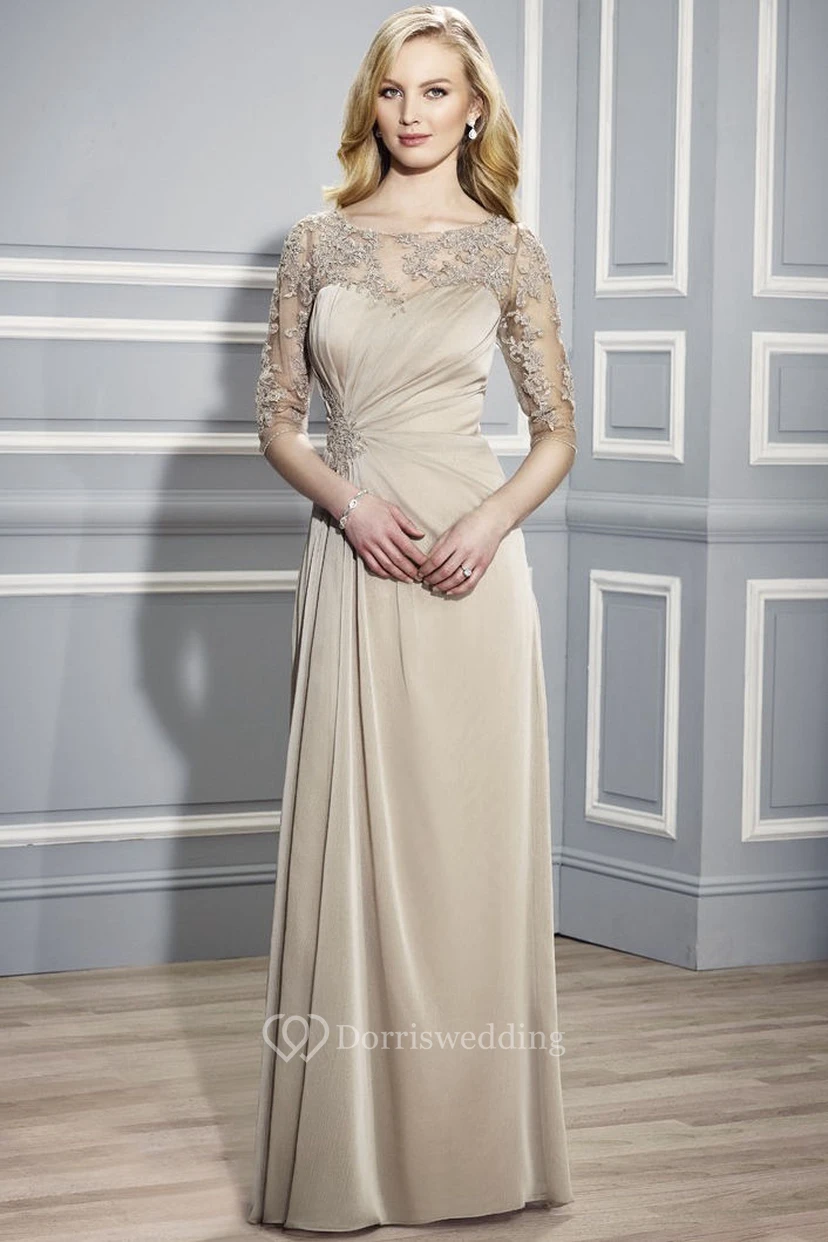 Abendkleid aus Chiffon mit U-Boot-Ausschnitt, Applikationen und halben Ärmeln