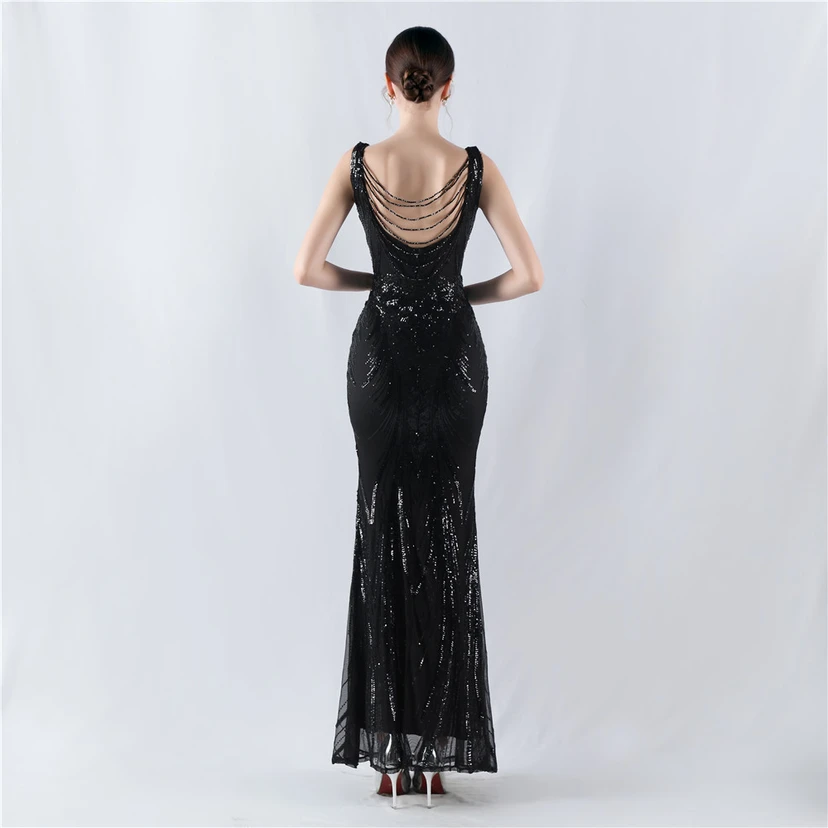 Paillettenbesetzte Blumen auf der Rückseite, Perlenstickerei mit Cape, Abendkleid für die Jahreshauptversammlung view 21