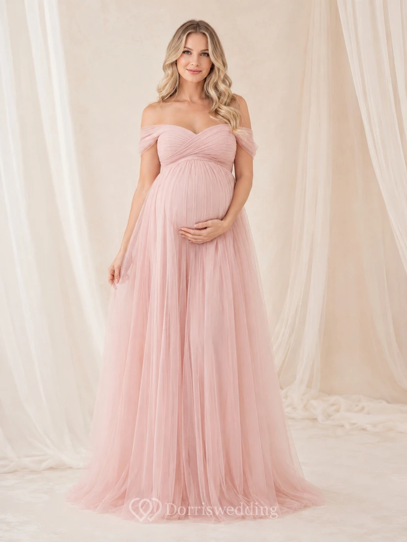 Rosafarbenes, schulterfreies Umstands-Abendkleid aus Tüll im Empire-Stil mit Falten