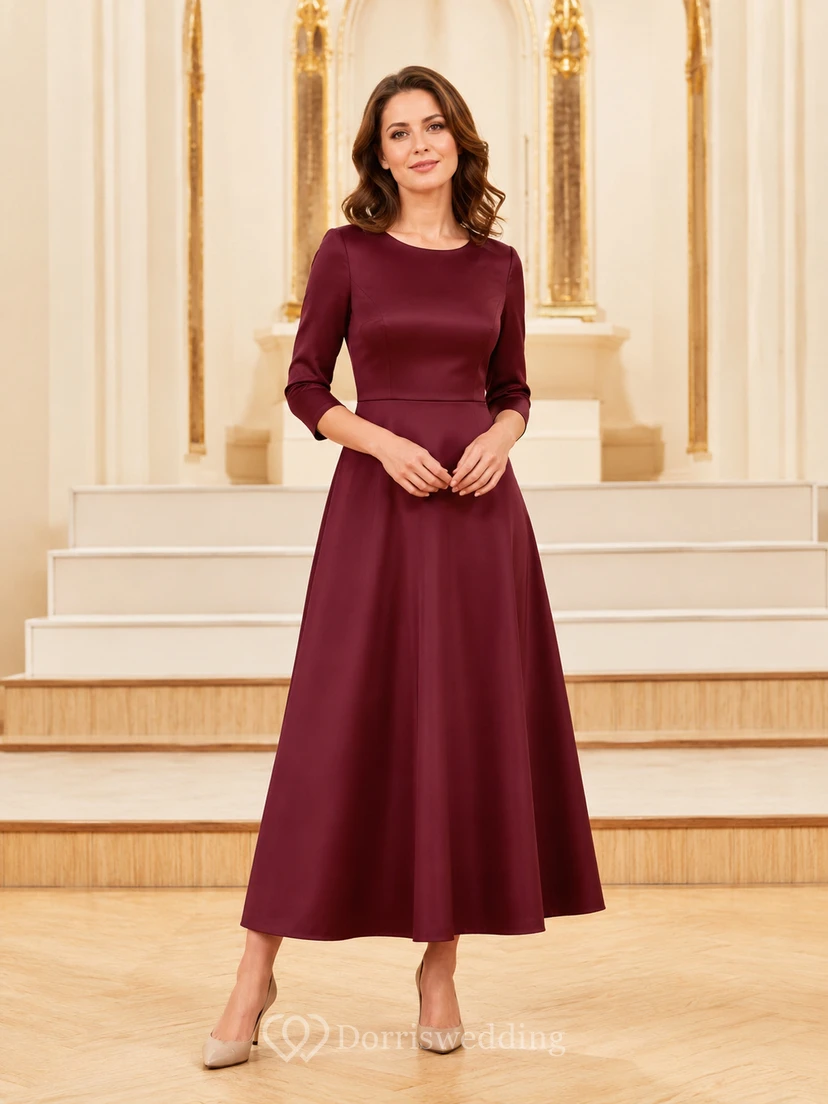 Robe midi bordeaux à manches bateau trois-quarts, style modeste.