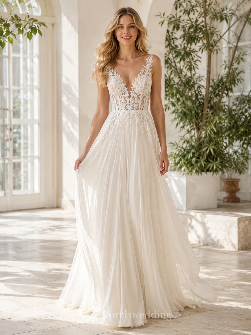 Robe de mariée champêtre en mousseline de soie et dentelle, coupe trapèze, décolleté en V profond, sans manches, traîne, style jardin