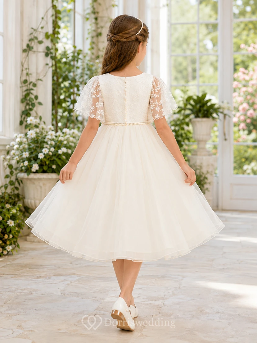 Elfenbeinfarbenes Organza-Tüllkleid mit Rundhalsausschnitt, kurzen bestickten Ärmeln und floralem Organza-Muster in Teelänge – Kommunionskleid für Blumenmädchen view 2