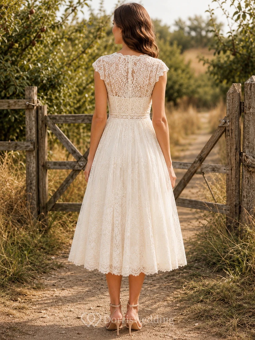 Robe de mariée vintage en dentelle et tulle, coupe trapèze, col en V, manches courtes, longueur thé