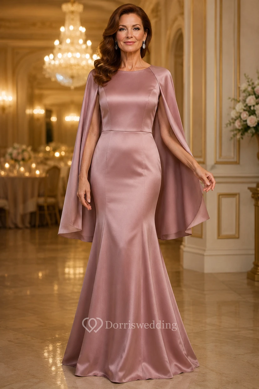 Meerjungfrauen-Mutterkleid aus Satin in Altrosa mit Cape-Ärmeln