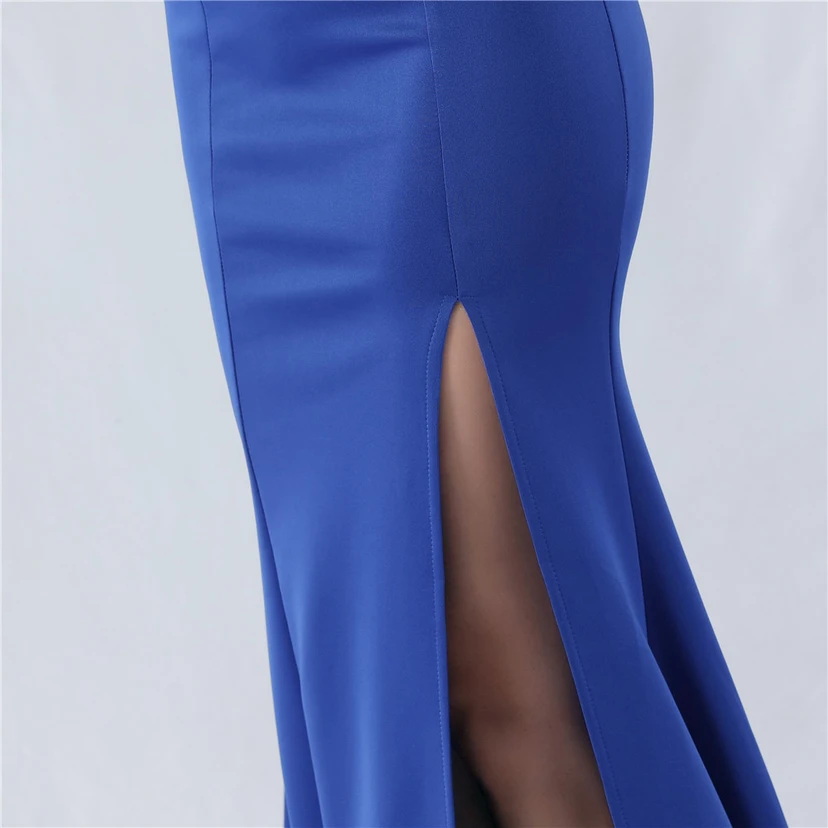 Vestido de noche asimétrico de satén con escote alto y cuello oblicuo, adornado con cuentas. view 61