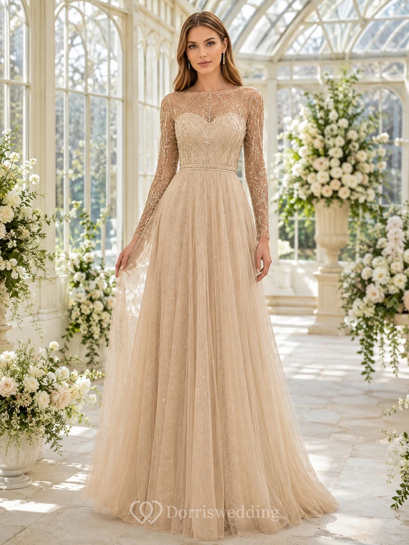 Champagnerfarbenes, hochgeschlossenes Abendkleid mit Illusionsärmeln, Perlenbesatz, Spitze und Tüll in A-Linie – Luxus