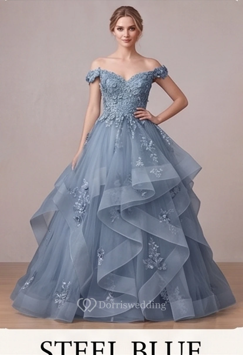 Robe de bal brodée bleu clair à épaules dénudées view 6