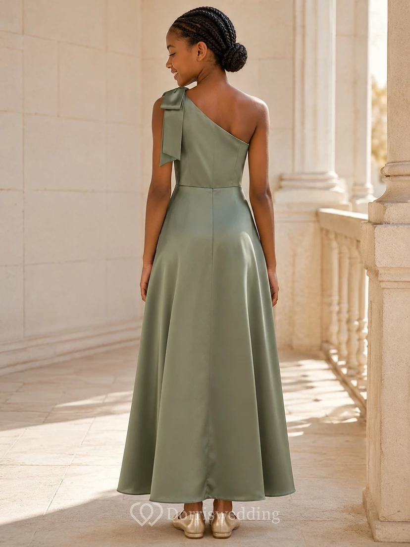 Eukalyptusfarbenes Brautjungfernkleid für junge Damen, A-Linie, One-Shoulder, ärmellos, Satin, gerafft, modern, formell view 2
