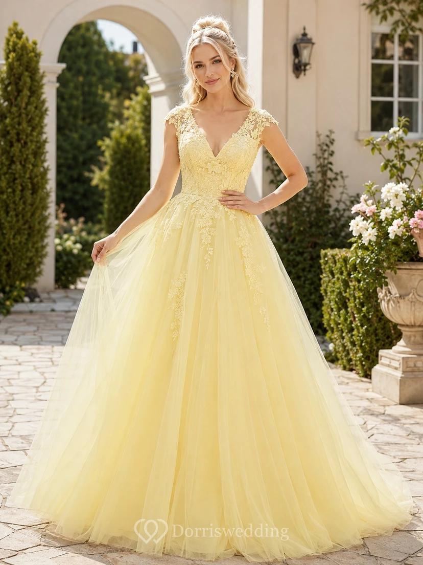 Daffodil V-Neck Lace Applique Tulle Ball Gown Floor-Length Formal Dress