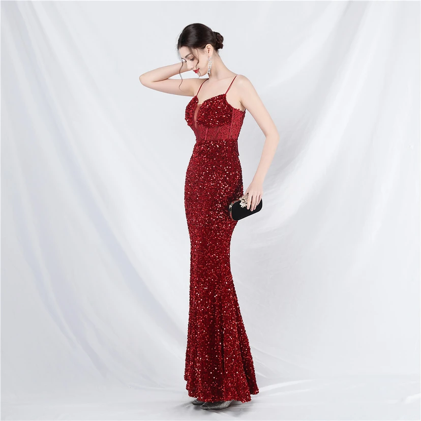 Vestido de noche pesado, estilo palacio, chaleco con diseño de espina de pescado, cintura con bordado de diamantes, flores, hombros descubiertos y tirantes. Vestido de alta gama. view 5