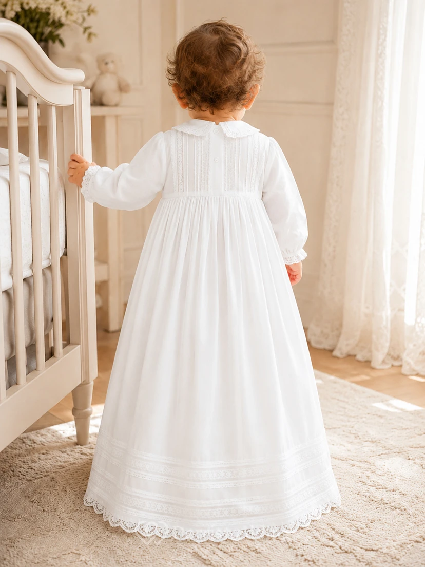 Weißes, langärmeliges Taufkleid mit Peterkragen und Steppnähten für Jungen view 2