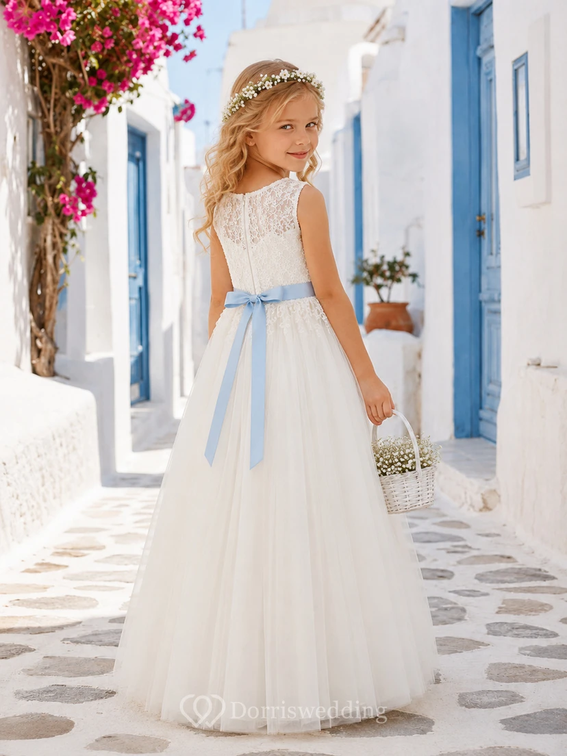 Elegante y adorable vestido de niña de las flores con cuello joya, sin mangas, de encaje y tul, largo hasta el suelo, con cinta azul. view 2