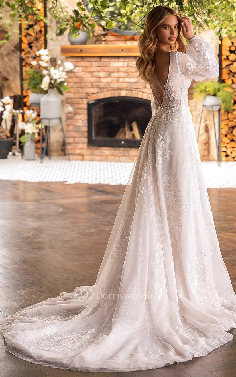 scalloped a line wedding dress with double straps Romantic Chiffon Court Train Long Sleeve Appliques The style is available Aug-Bridal 💖🌴👙🪅🎀👰🏼‍♀️ Comment “PINK” for Color:Slate_Blue