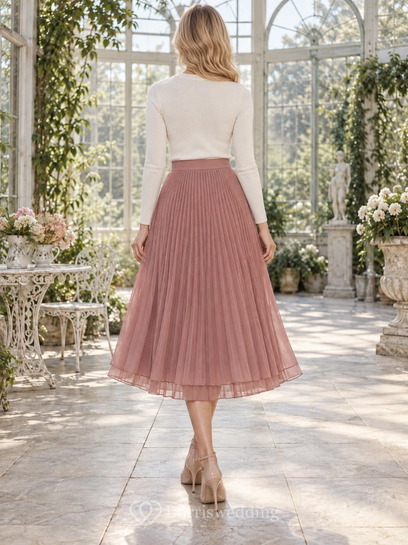Jupe trapèze plissée en mousseline rose poudré vintage, longueur thé, taille marquée view 2