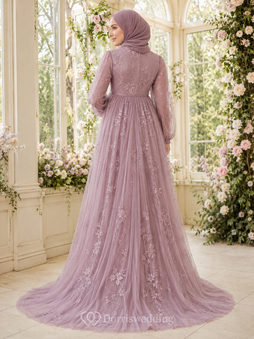 Robe de maternité vintage mauve à manches longues en tulle et appliqué floral, compatible avec le hijab view 2