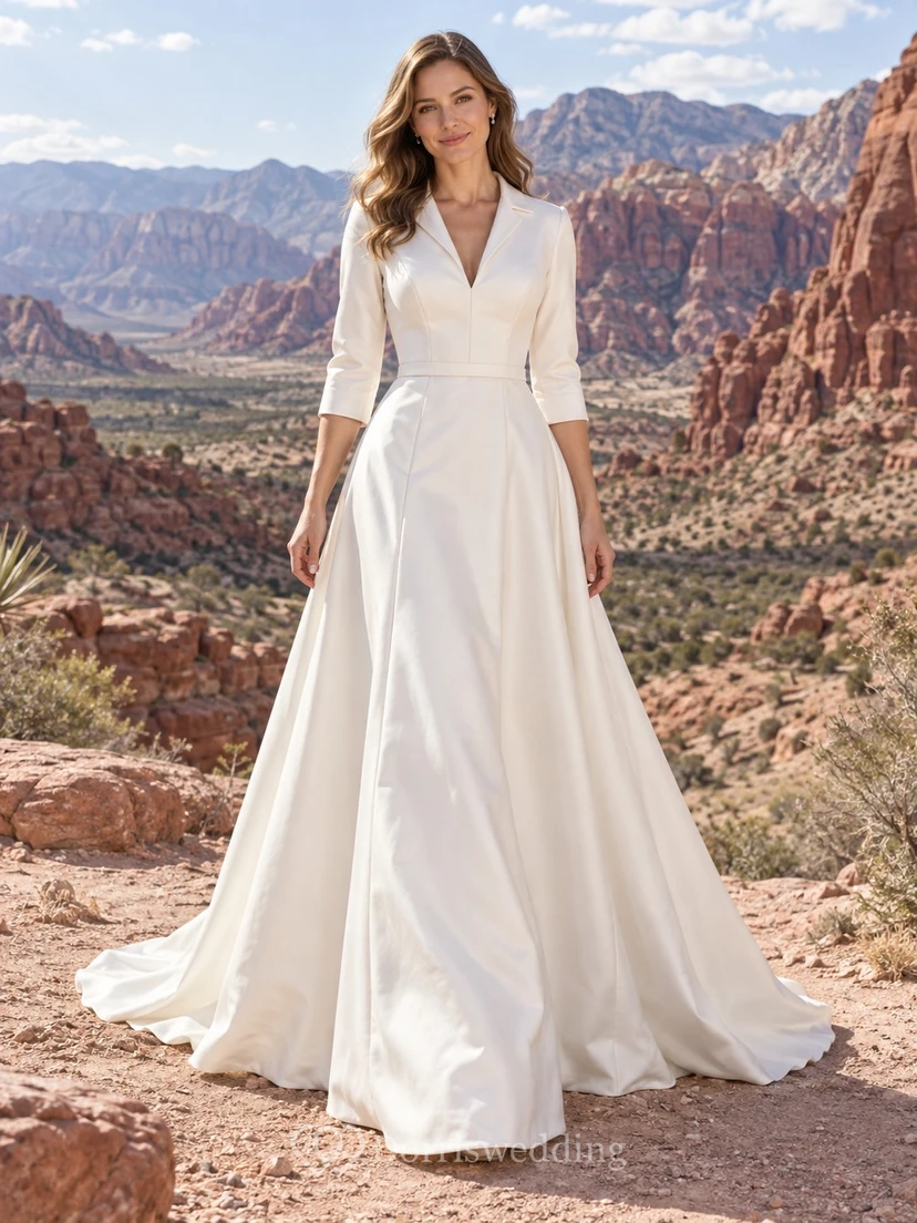 Vestido de novia sencillo de satén tejido con cuello, escote en V, manga tres cuartos y corte en A.
