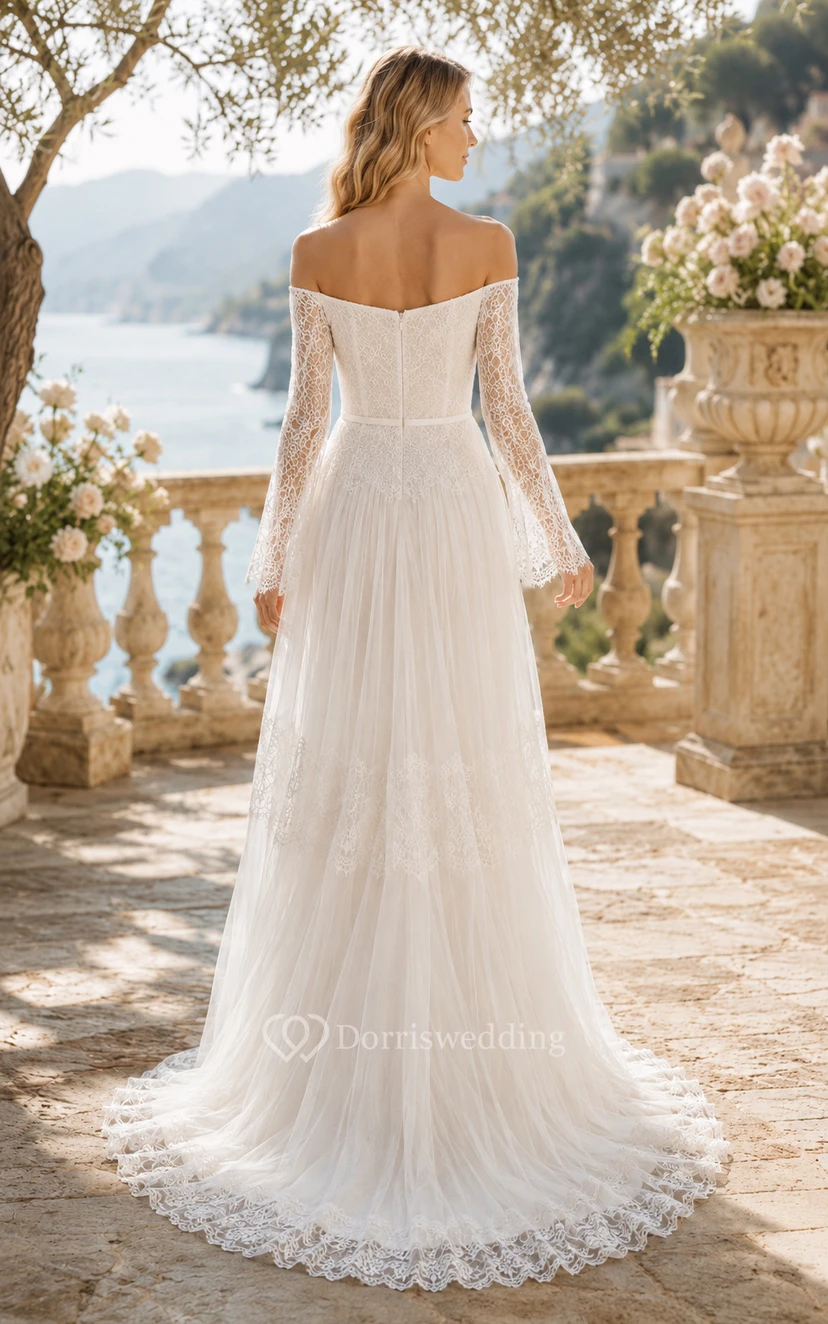 Robe de mariée ivoire à épaules dénudées, manches longues et dentelle à volants view 2