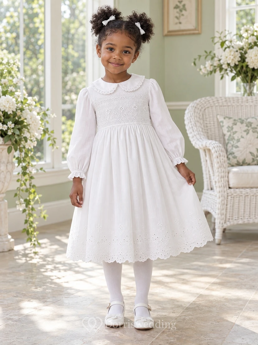 Vestido de niña de flores blanco de manga larga, corte en A, con encaje, mangas abullonadas y cuello Peter Pan festoneado.