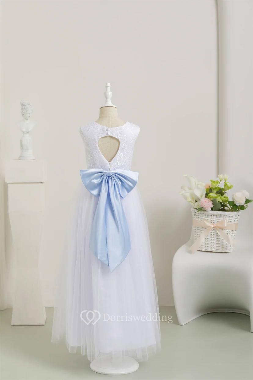 White Scoop Sleeveless Tulle A-line Communion Dress with Back Bow view 2