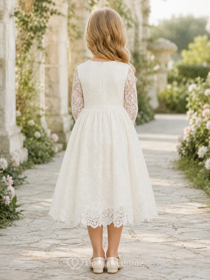 Robe de demoiselle d'honneur en dentelle ivoire et tulle, coupe trapèze, manches longues, col rond, longueur midi view 2