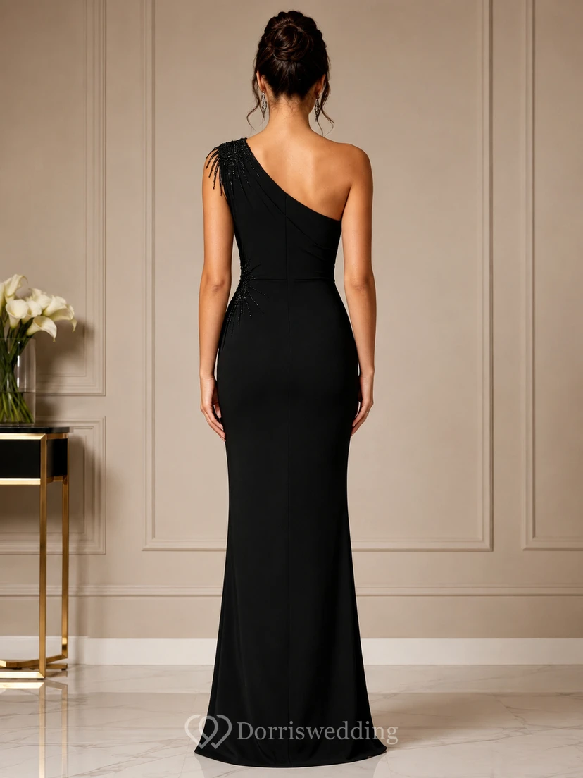 Vestido de gala ajustado con un solo hombro y detalles de cuentas view 2