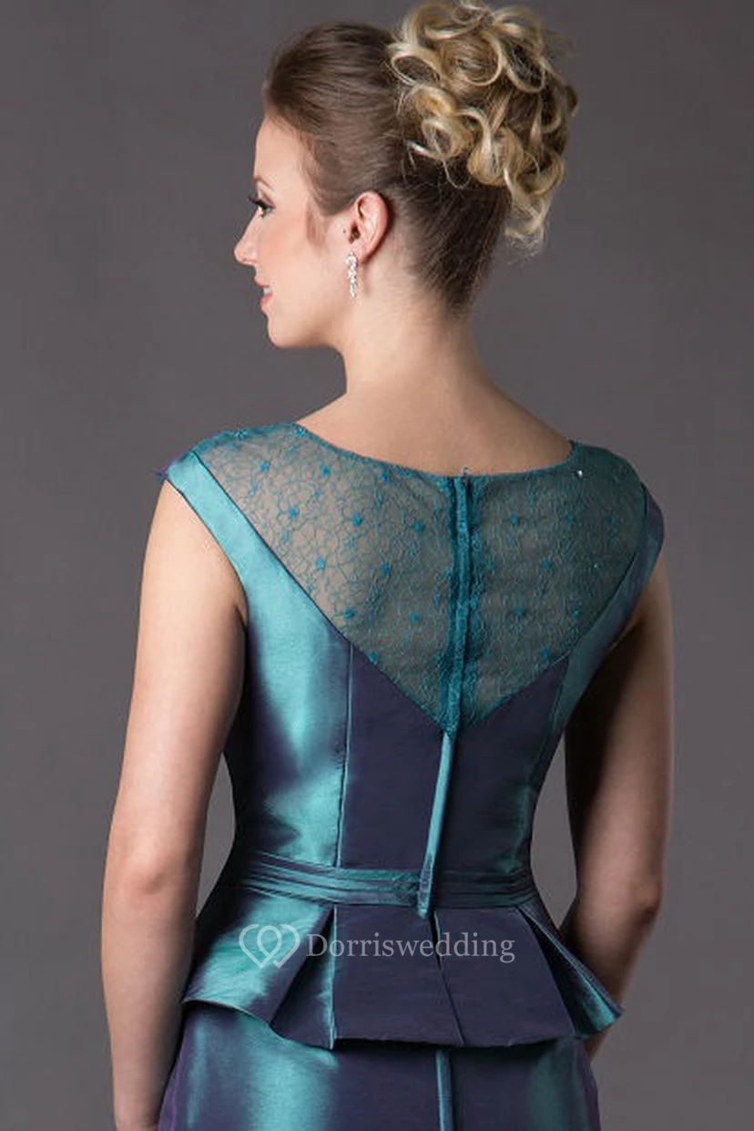 Langes A-Linien-Kleid aus Satin mit Spitze am Ausschnitt, kurzen Ärmeln und Schleife – perfekt für die Mutter der Braut. view 2