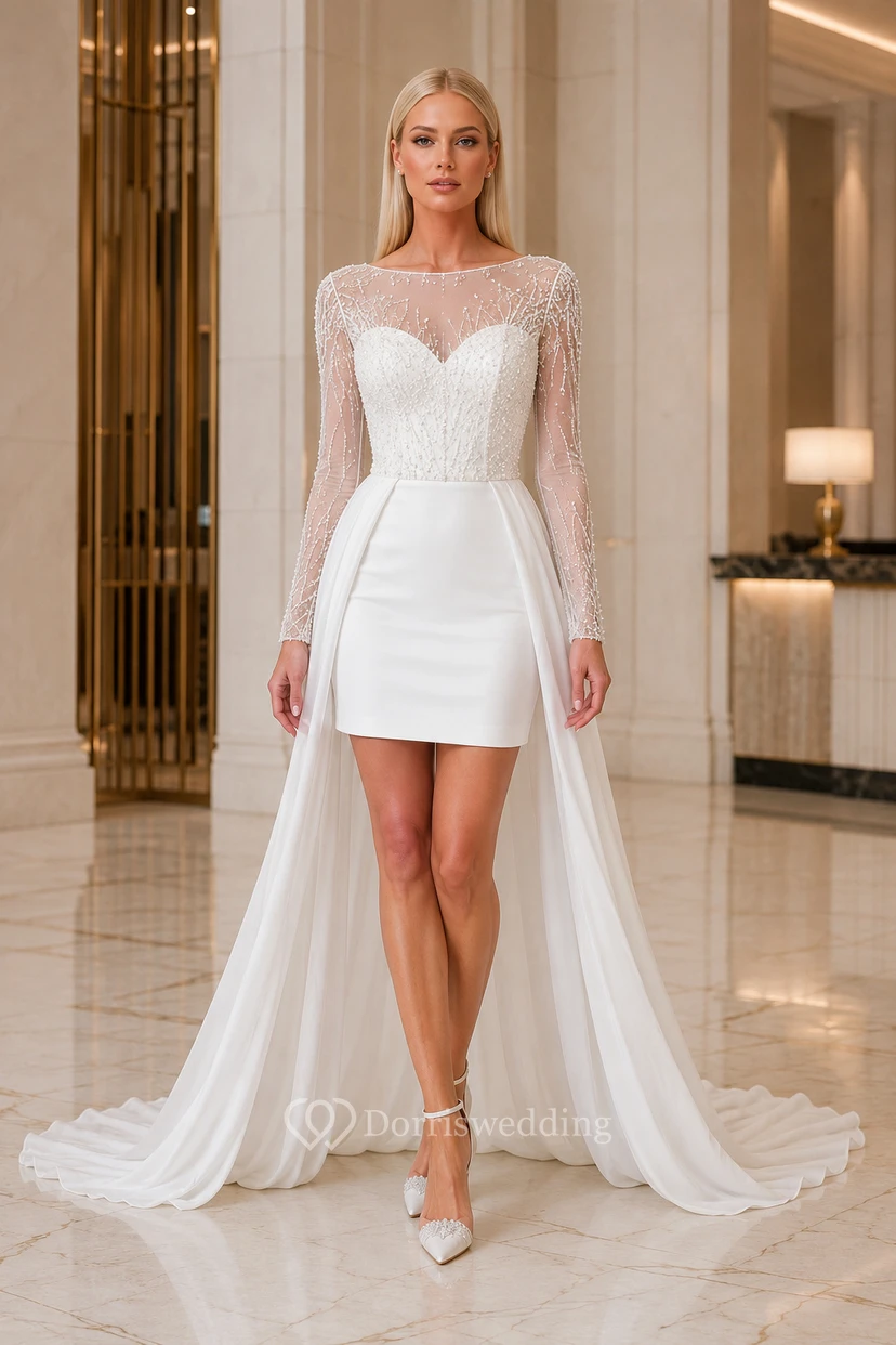 Robe de mariée courte à manches longues avec traîne chapelle