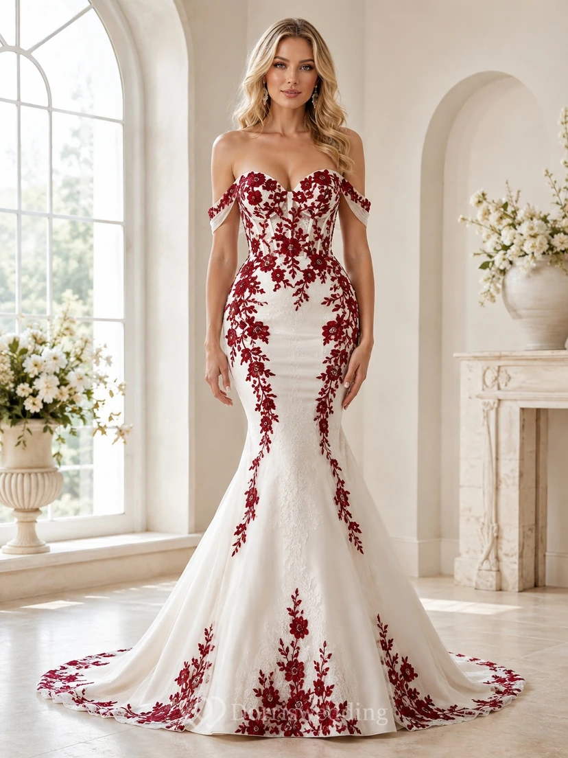 Rotes, schulterfreies, ärmelloses Brautkleid aus Satin mit Meerjungfrauenschnitt und Schleppe, verziert mit floralen Applikationen