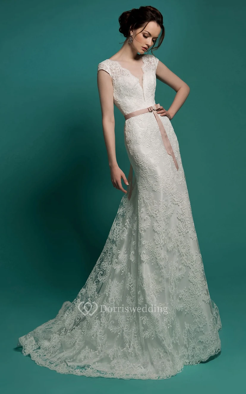 Robe sirène longue en dentelle à col V, manches courtes, fermeture éclair, ceinture et traîne amovible view 6