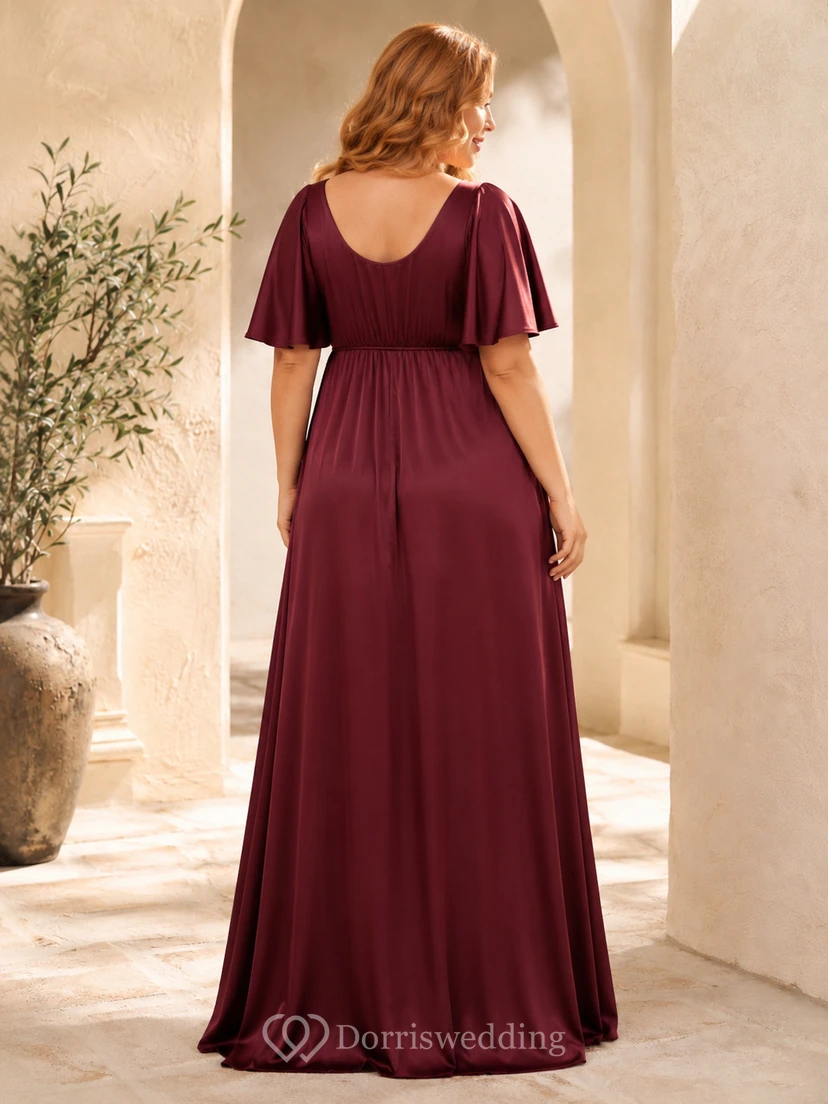 Robe de maternité élégante en satin bordeaux à manches courtes et col en V, coupe empire, longueur au sol, style royal. view 2