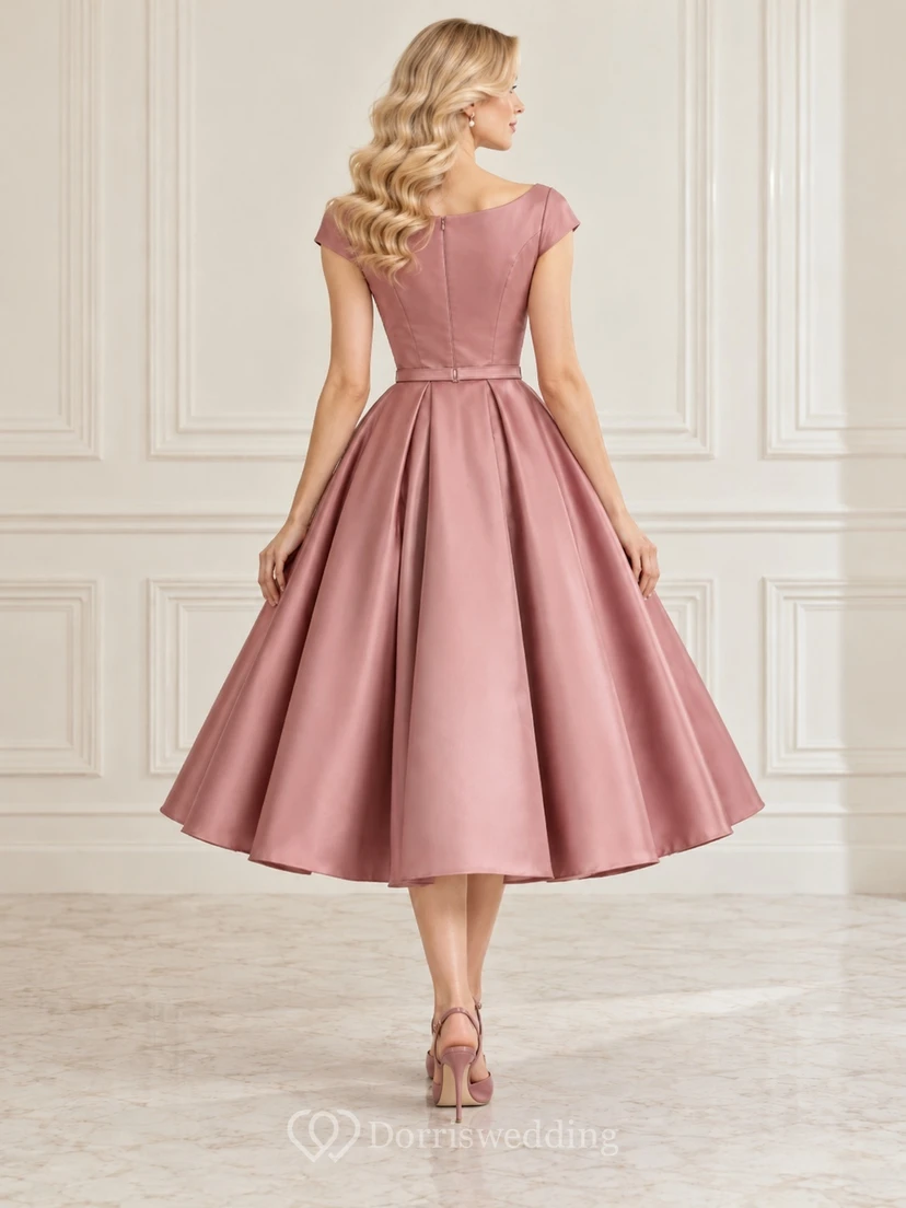 Robe de soirée vintage en satin mauve à manches bateau et coupe trapèze, longueur thé view 2