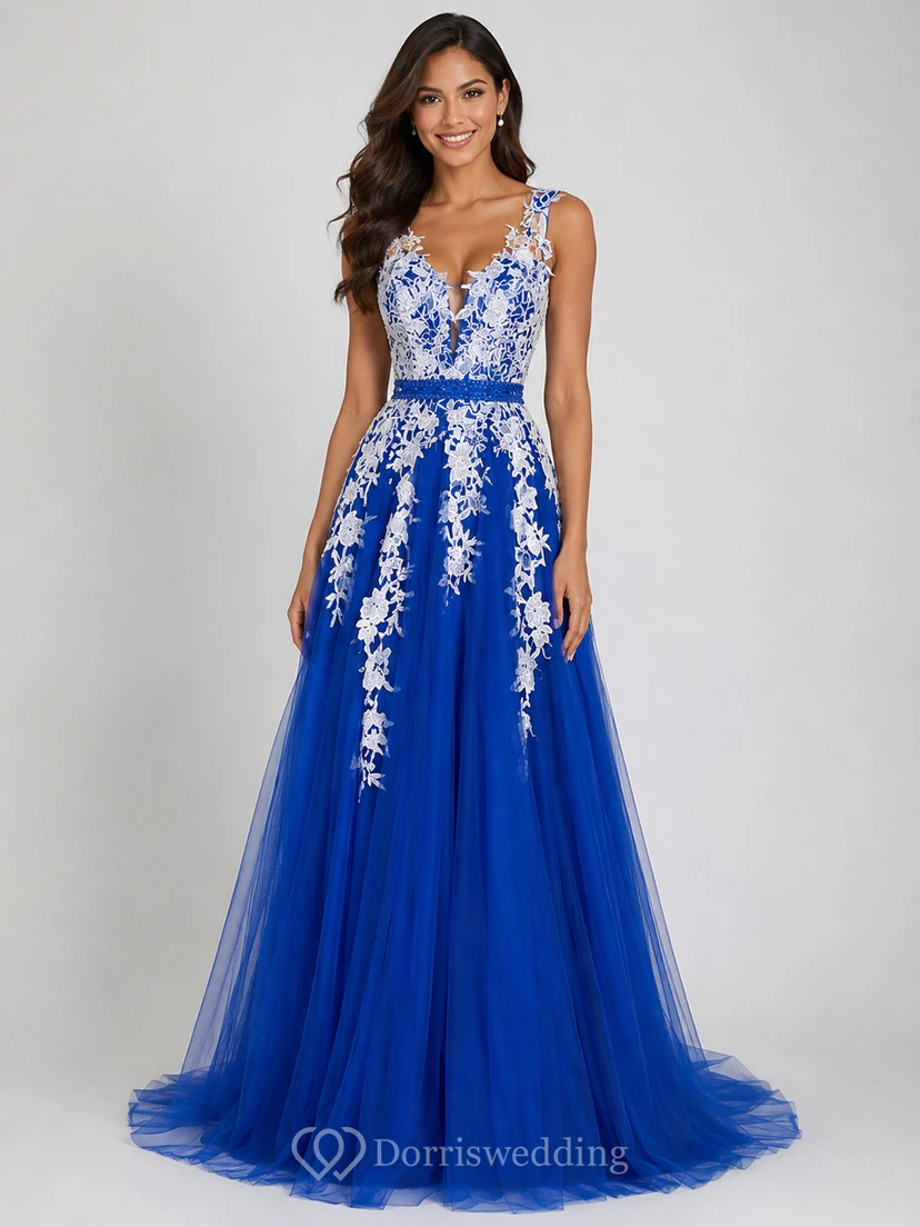 Robe trapèze en tulle et dentelle, col en V, ornée d'appliqués et dos nu en V view 7