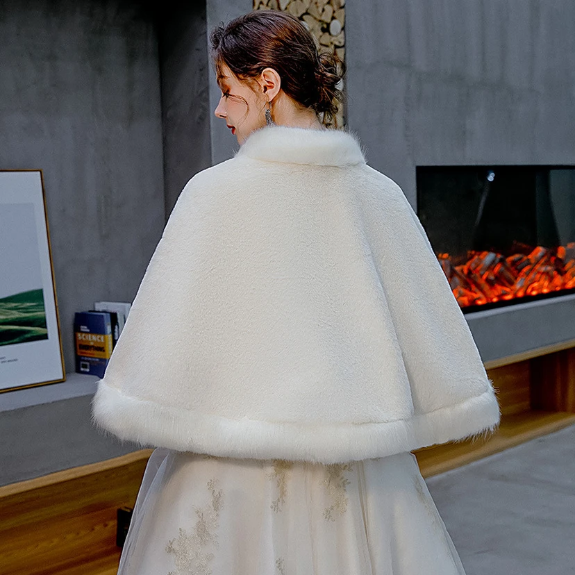 Bridal Fur Cape Spring Wedding Dress Cape Coat Bridesmaid Wedding Cheongsam Warm Cape Outer Wear Imitation Fur view 4