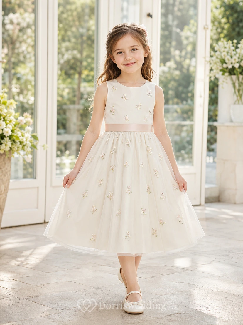 Simple Tulle A-Line Flower Girl Dress with Jewel Neck, Tea-Length Skirt and Pleated Skirt