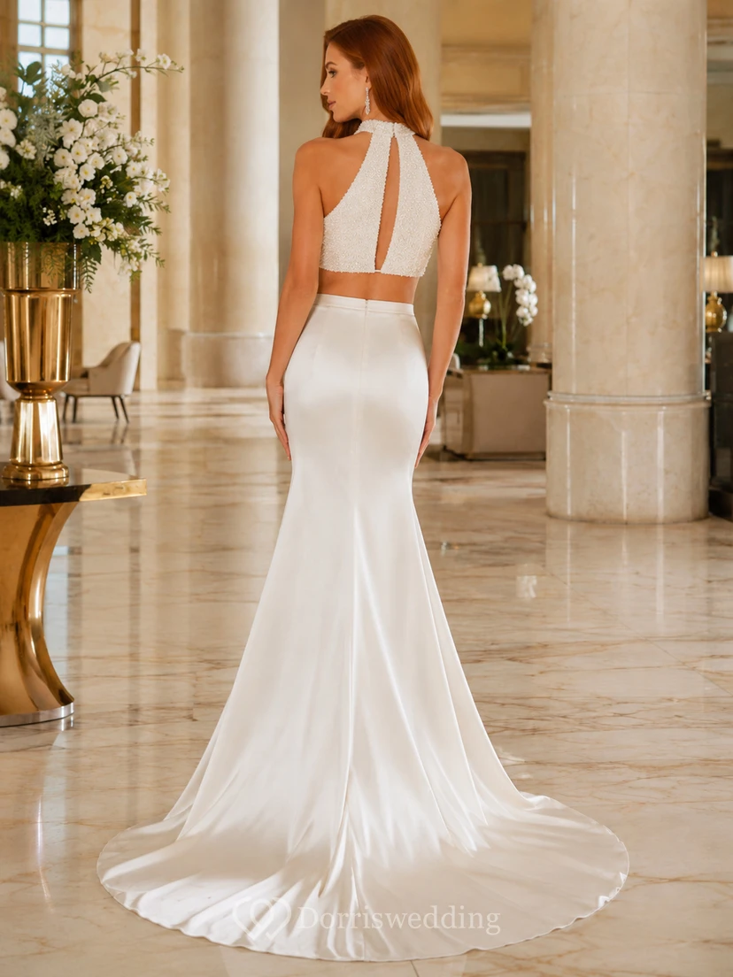 Strandhochzeitskleid aus Satin, Meerjungfrauenstil, Neckholder, ärmellos, mit Schleppe view 2